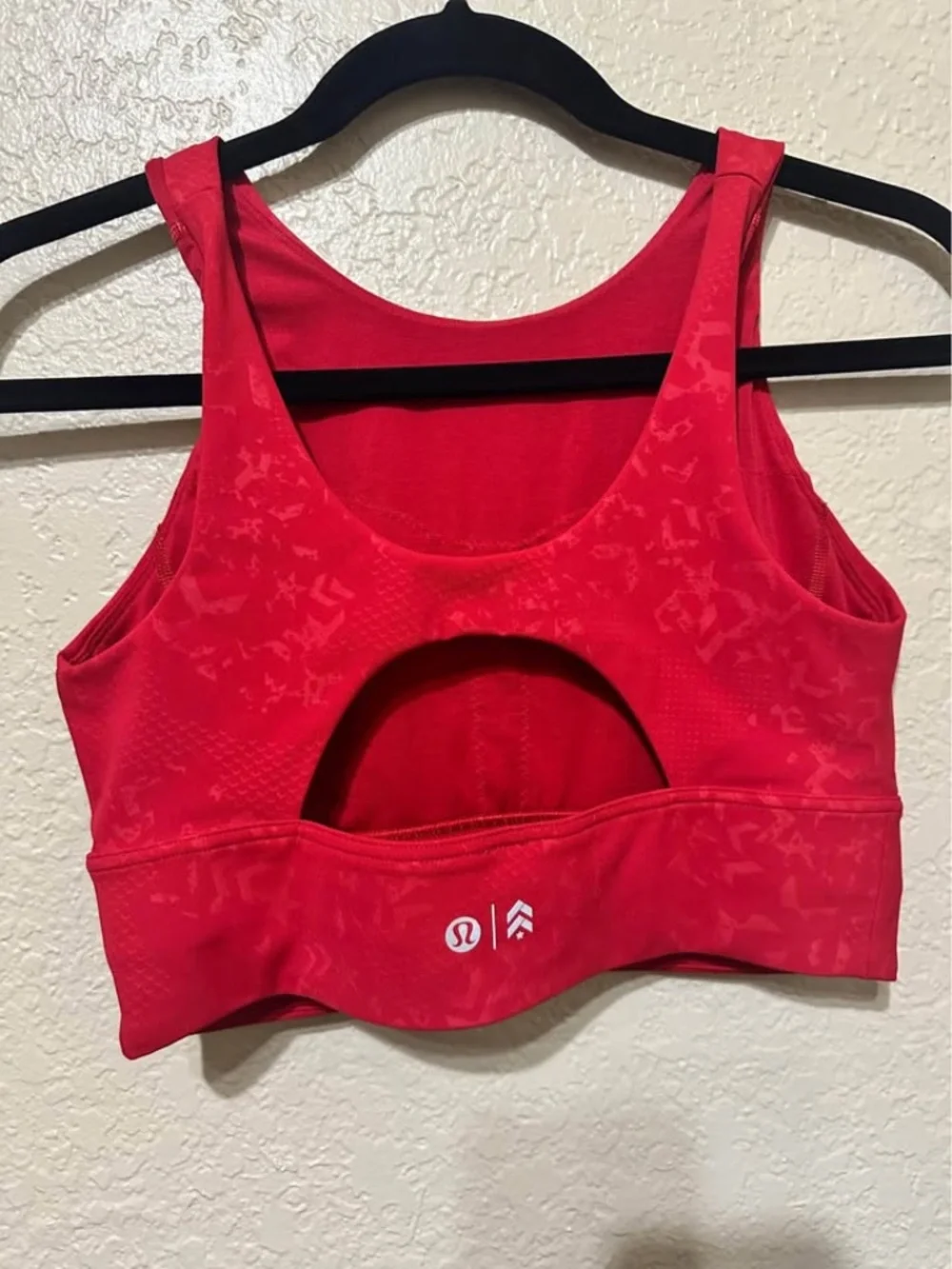 Lululemon Stronger as One Long Line Bra in Barrys Bootcamp Emboss Dark Red